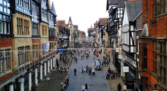 What is worth to see in Chester, UK