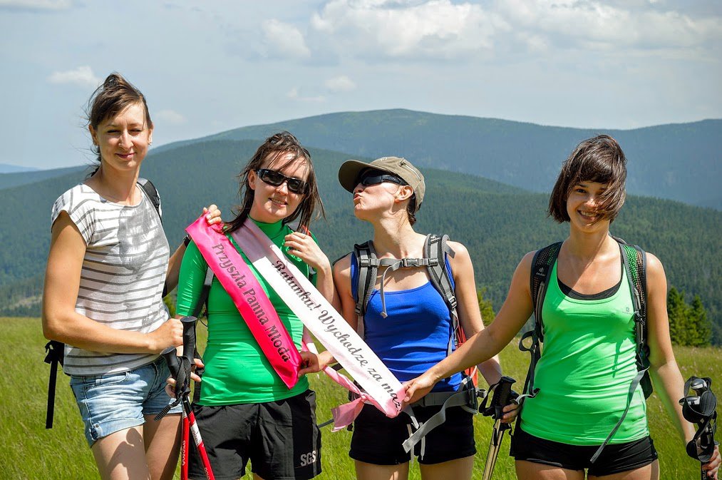 Hiking bachelorette party in the mountains