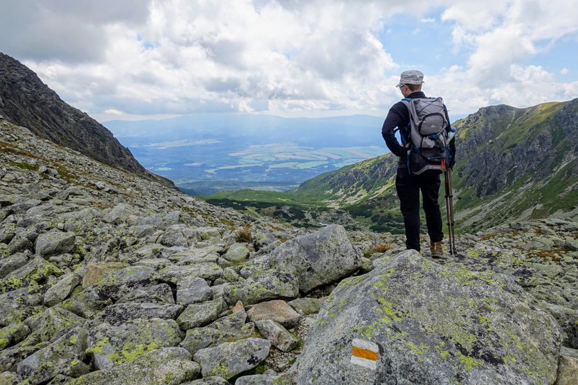 Hiking_Bysta_lavka_Bystre_sedlo_High_Tatra_mountains_Slovakia