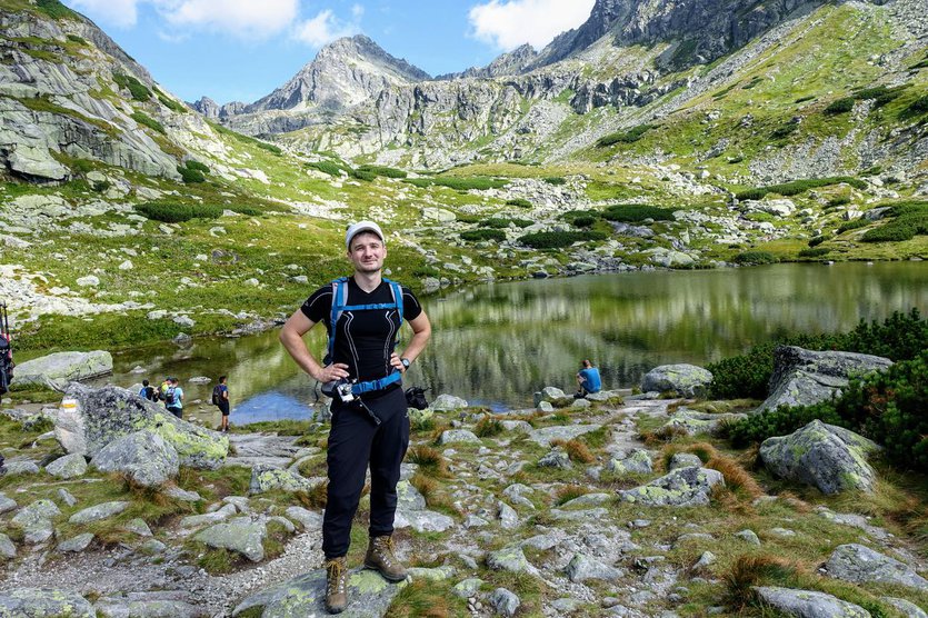 Hiking_in_Mlynická_valley_High_Tatra_mountains