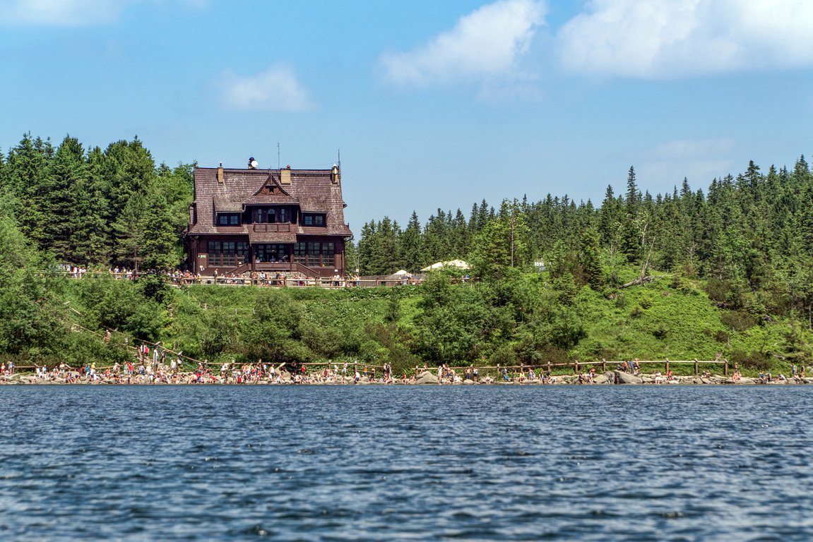 Shelter cabin at Morskie Oko