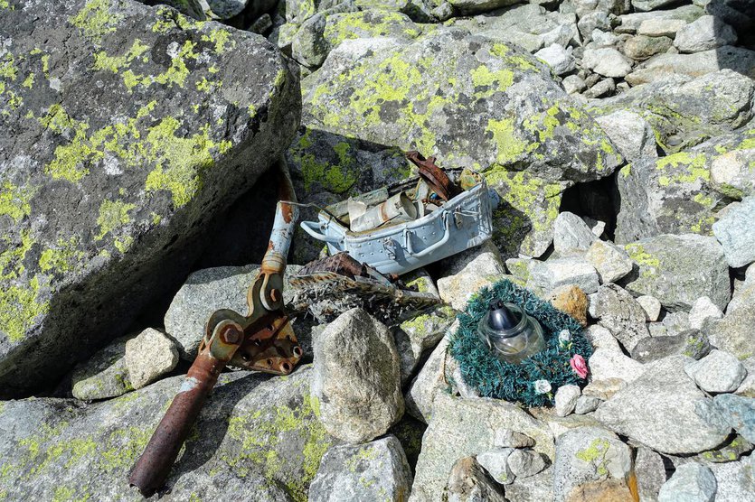 Tragedy_memorial_Mlynická_valley_High_Tatra_mountains_Slovakia