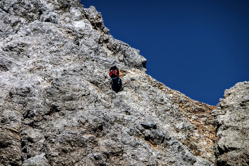 Via_ferrata_Ivano_Dibona_in_Dolomites_solo_hiki.original