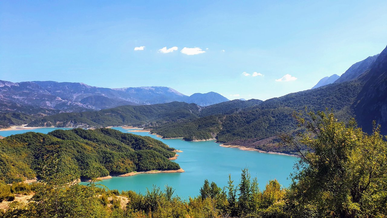 best lakes in europe.