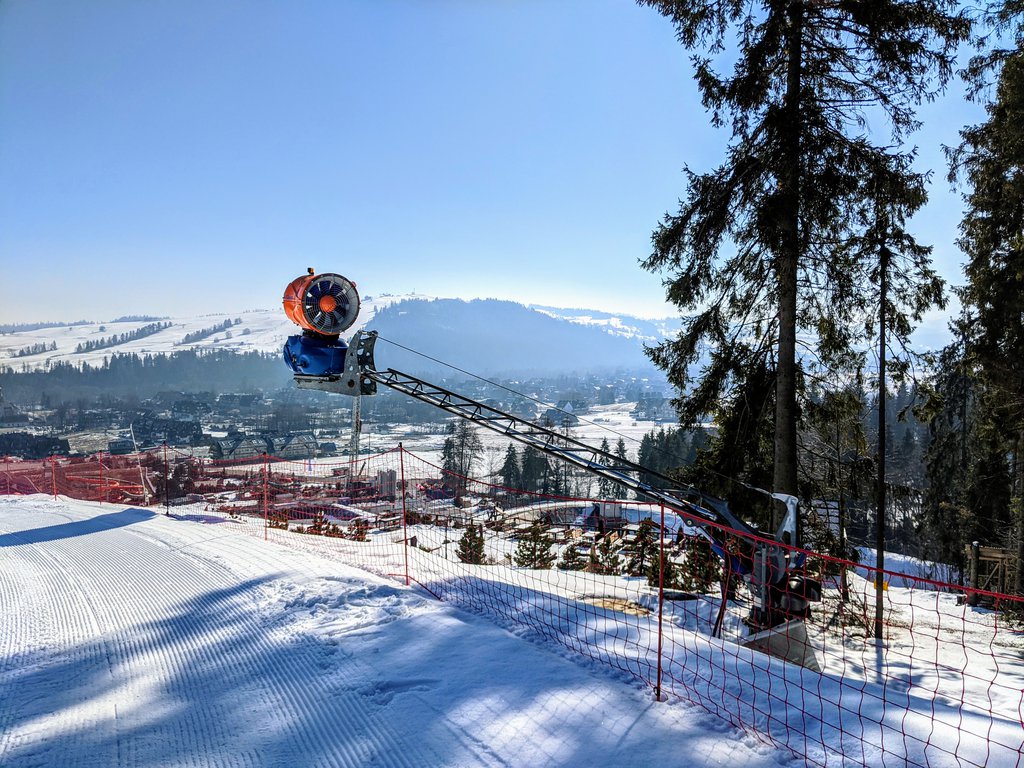 białka tatrzańska poland skiing