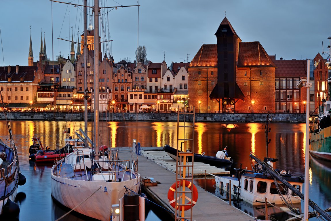 Zuraw Crane Gdansk. Why visit Gdansk?