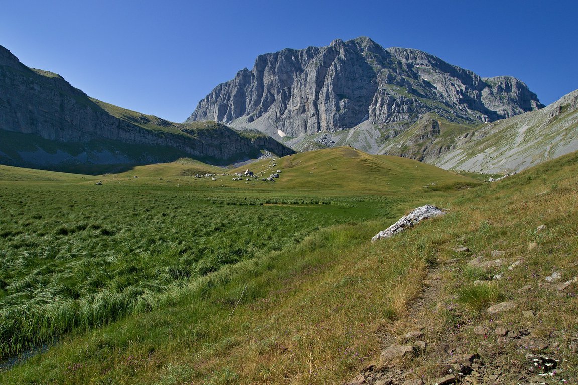 Hiking to the Dragon Lake of Tymfi from Konitsa, Greece.jpg