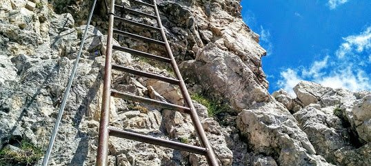 Sentiero Giuseppe Olivieri in Tofane group, Sexten Dolomites