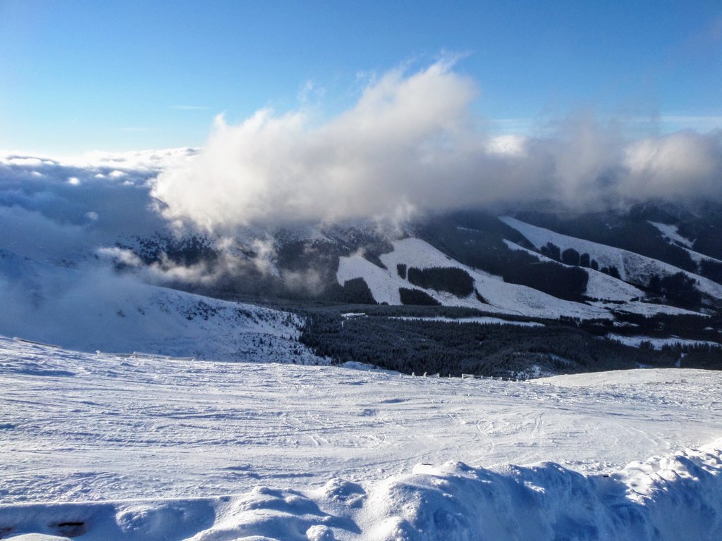Jasna_Nizke_Tatry_Low_Tatra_mountains_in_Slovak.original.jpg